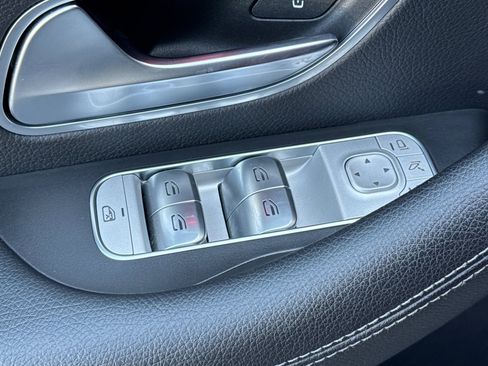 Used 2022 Mercedes-Benz GLE 350 4MATIC image 13
