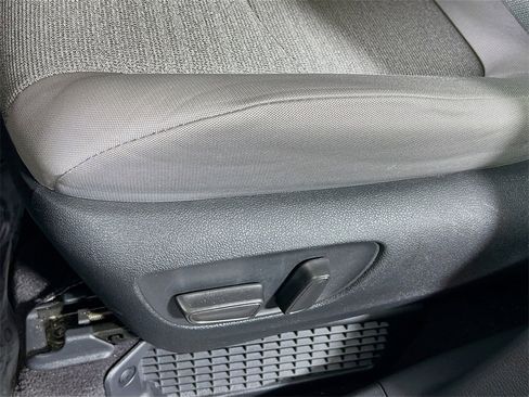 Certified 2024 Toyota Sienna LE image 18