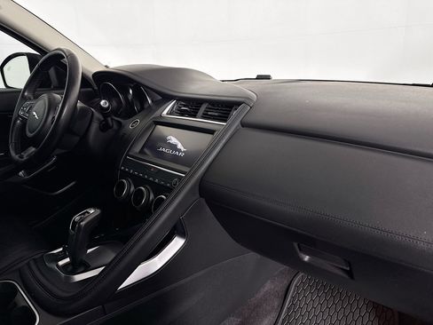 Used 2020 Jaguar E-PACE SE AWD/4WD image 28