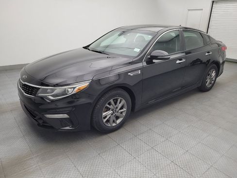 Used 2019 Kia Optima LX FWD image 2