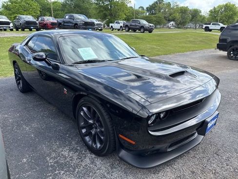 Used 2023 Dodge Challenger R/T Scat Pack w/ Plus Package image 3