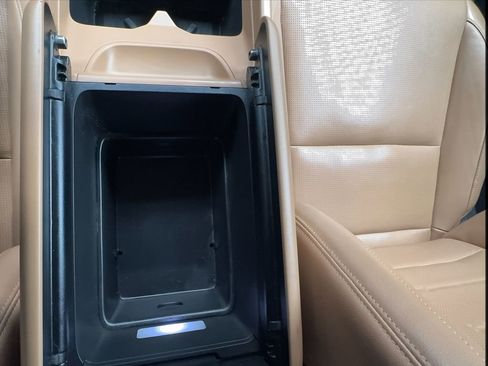 Used 2025 Hyundai Santa Fe Limited image 37