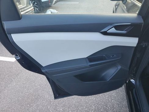 New 2026 Volkswagen Taos S image 8