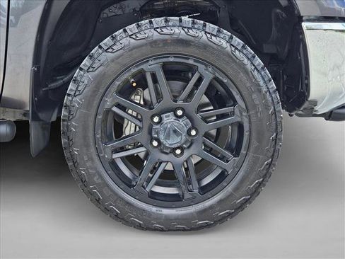 Used 2019 Toyota Tundra SR5 w/ SR5 Upgrade Package image 23