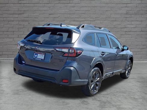 Used 2023 Subaru Outback Onyx Edition XT AWD/4WD image 11