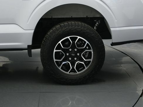 Used 2022 Ford F150 Lariat w/ Equipment Group 502A High AWD/4WD image 23