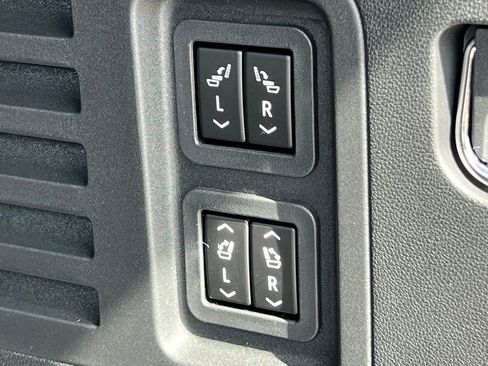 New 2026 Buick Enclave Preferred w/ Power Package image 43