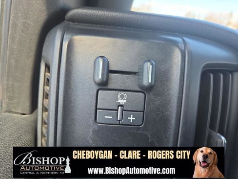 Used 2015 Chevrolet Silverado 2500 W/T w/ Snow Plow Prep Package image 12
