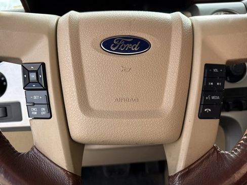 Used 2013 Ford F150 King Ranch w/ King Ranch Luxury Pkg image 14