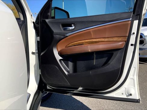 Used 2017 Acura MDX FWD w/ Advance Package image 22