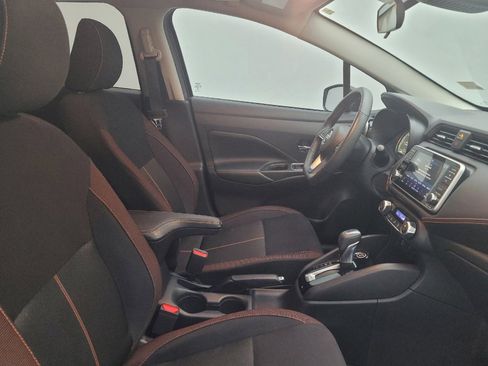 Used 2022 Nissan Versa SR w/ Convenience Package FWD image 21