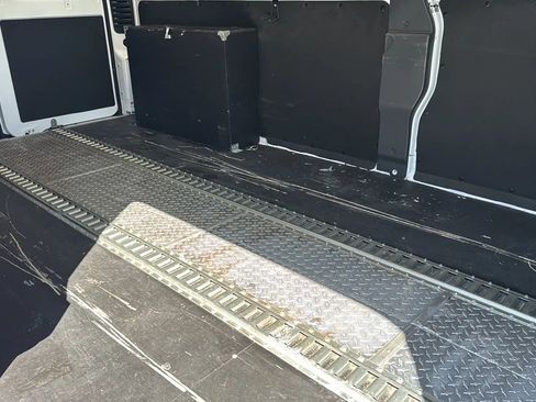 Used 2024 RAM ProMaster 2500 w/ Safety Group image 23