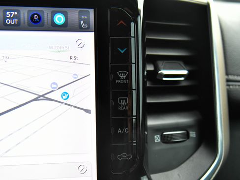 Used 2024 RAM 2500 Laramie image 30