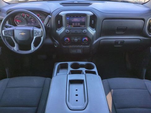 Used 2021 Chevrolet Silverado 1500 LT RWD image 16