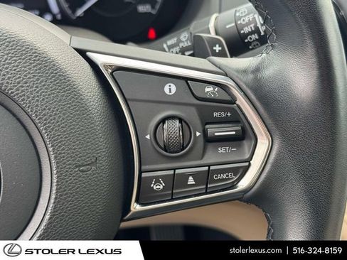 Used 2024 Acura RDX SH-AWD image 25