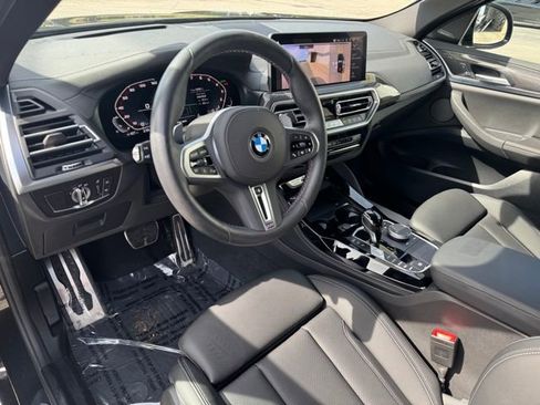 Certified 2024 BMW X4 M40i w/ Premium Package image 16