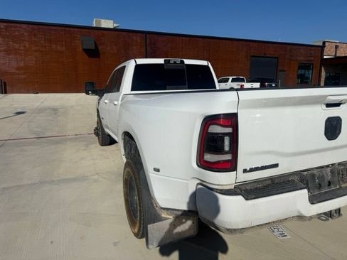 Used 2024 RAM 3500 Laramie w/ Night Edition AWD/4WD image 6