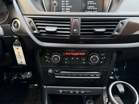 Used 2013 BMW X1 xDrive28i image 17