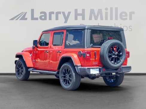 New 2025 Jeep Wrangler Sahara image 3