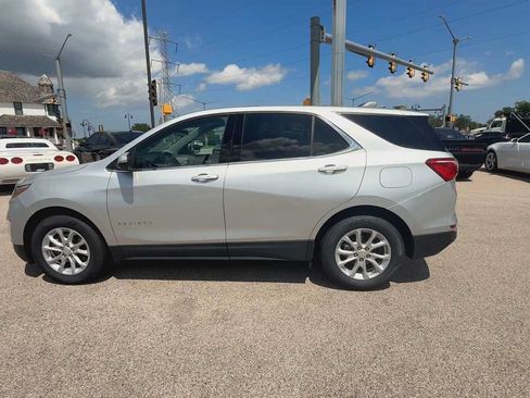 Certified 2019 Chevrolet Equinox LT FWD image 5