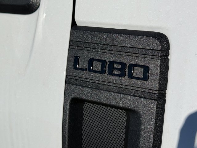 Used 2025 Ford Maverick Lobo AWD/4WD image 13