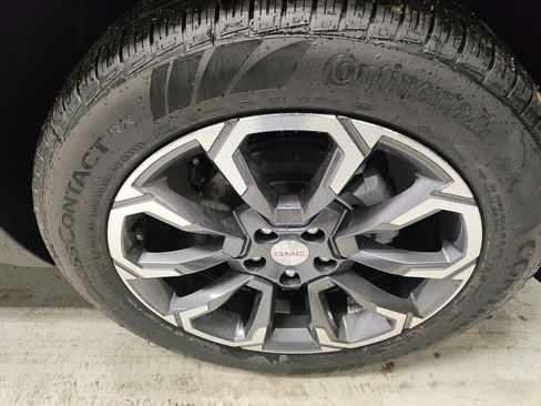 New 2026 GMC Terrain Elevation w/ Elevation Premium Package image 4