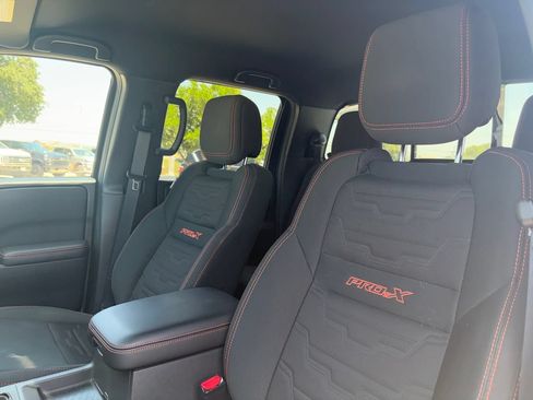 Certified 2025 Nissan Frontier Pro-X RWD image 10