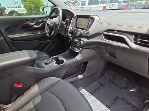 Used 2022 GMC Terrain AT4 w/ Infotainment Package II AWD/4WD image 14