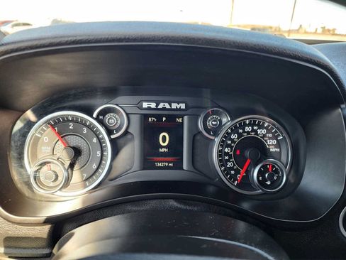 Used 2022 RAM 3500 Tradesman AWD/4WD image 21