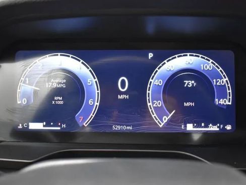 Used 2024 Jeep Grand Cherokee Altitude AWD/4WD image 29