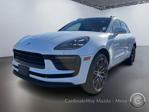 Used 2022 Porsche Macan image 8
