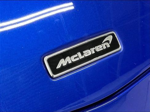 Used 2023 McLaren Artura RWD image 24