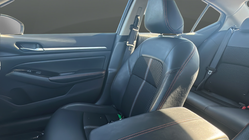 Certified 2024 Nissan Altima 2.5 SR FWD image 23