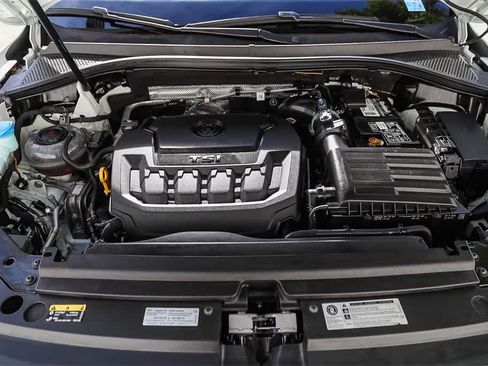 Used 2019 Volkswagen Tiguan SE image 25