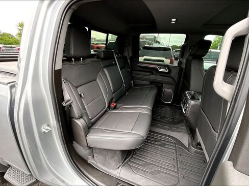 Used 2025 GMC Sierra 3500 Denali w/ Denali Reserve Package AWD/4WD image 28