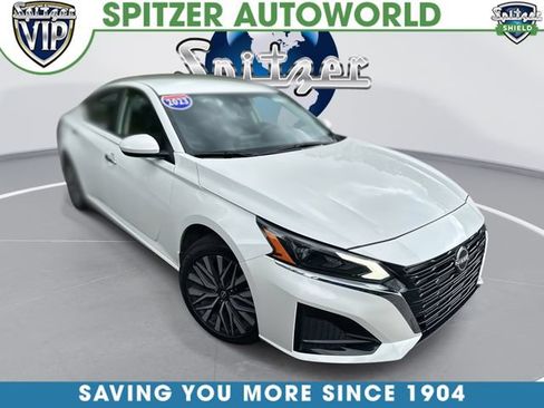Used 2023 Nissan Altima 2.5 SV AWD/4WD image 1