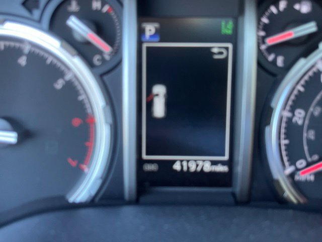 Used 2023 Toyota 4Runner Limited AWD/4WD image 21