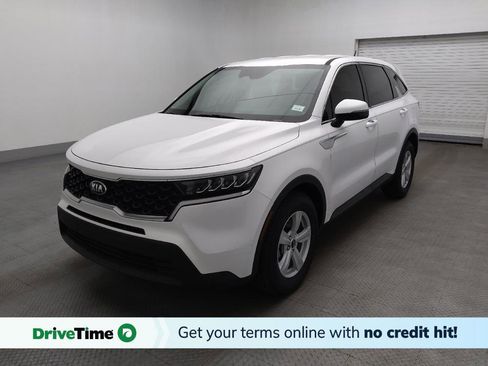 Used 2021 Kia Sorento LX image 1