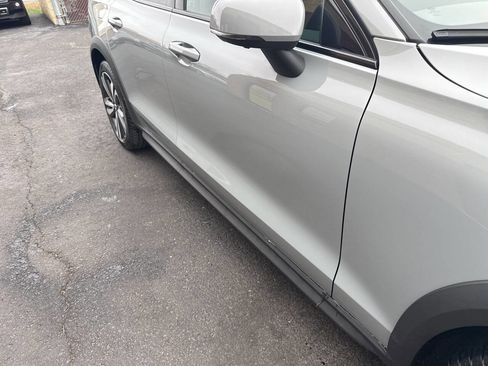 Used 2025 Volvo V60 B5 Cross Country Plus image 16