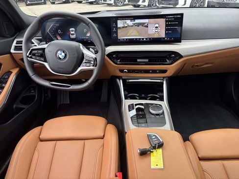 Used 2025 BMW 330i xDrive Sedan AWD/4WD image 29