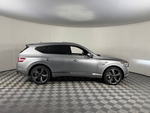 Used 2025 Genesis GV80 3.5T Prestige AWD/4WD image 11