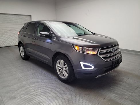 Used 2018 Ford Edge SEL image 13