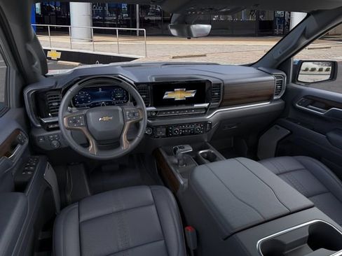 New 2026 Chevrolet Silverado 1500 High Country AWD/4WD image 15
