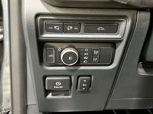 Used 2022 Ford F150 Platinum w/ Equipment Group 701A High image 17