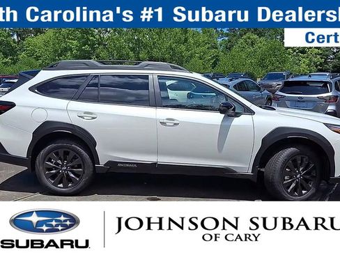 Used 2025 Subaru Outback Onyx Edition w/ Popular Package #2 image 11