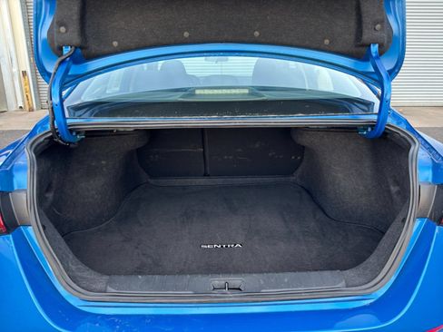Used 2025 Nissan Sentra SV FWD image 24