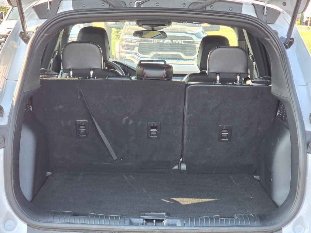 Used 2026 Ford Escape ST-Line FWD image 33