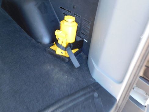 Used 2016 Ford Transit 150 XL image 26