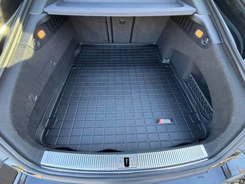 Used 2016 Audi RS 7 Prestige w/ RS 7 Dynamic Package image 43