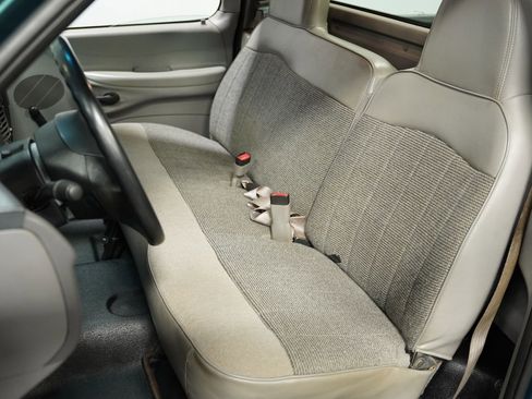 Used 1998 Ford F150 XL image 34
